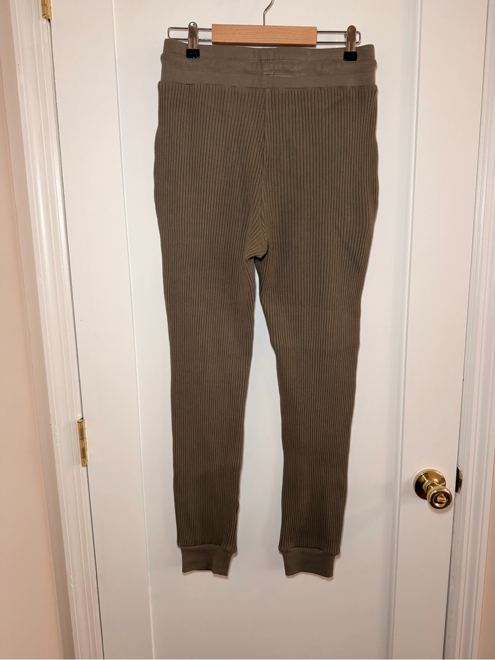 The Range Ribbed Utility Drawstring Joggers - Picture 7 of 8